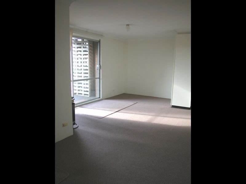 10/99 Canberra Avenue, Griffith ACT 2603