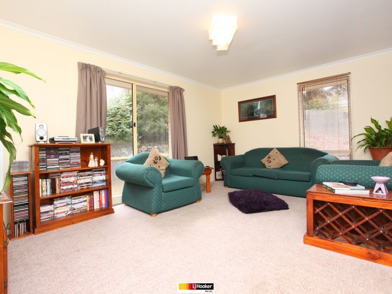 57 Smeaton Circuit, Banks ACT 2906