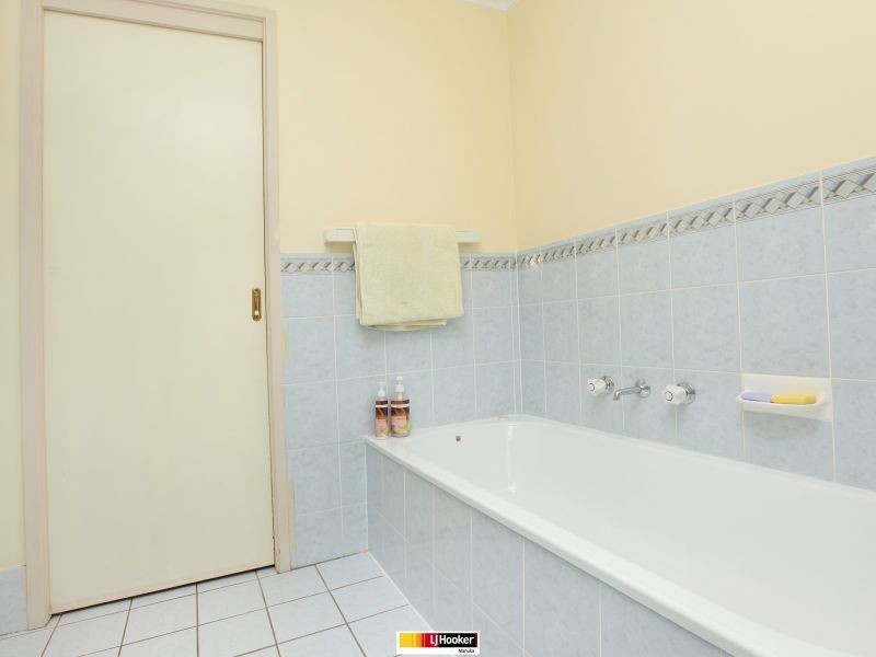 57 Smeaton Circuit, Banks ACT 2906