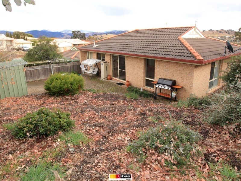 57 Smeaton Circuit, Banks ACT 2906