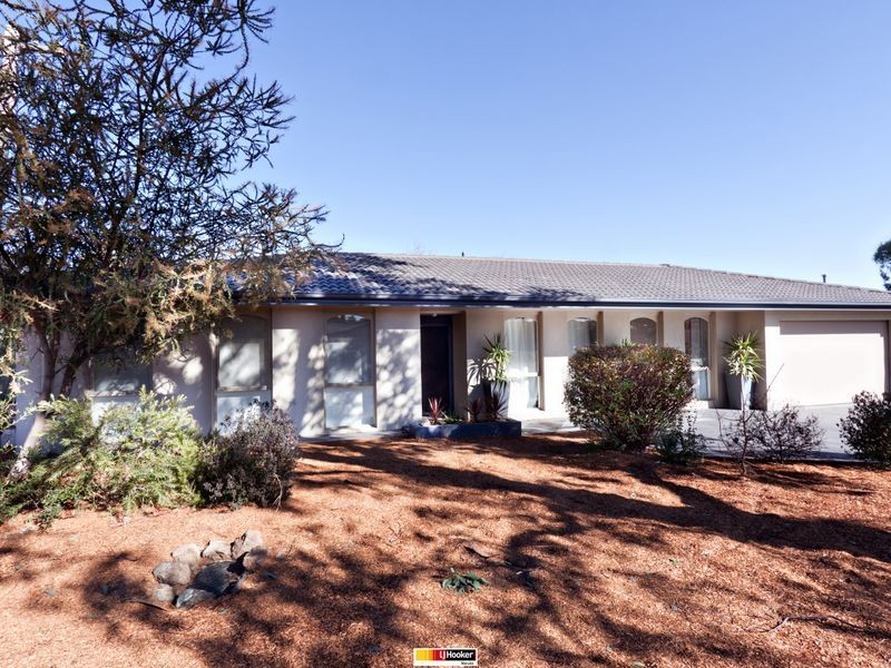 33 Michie Street, Wanniassa ACT 2903