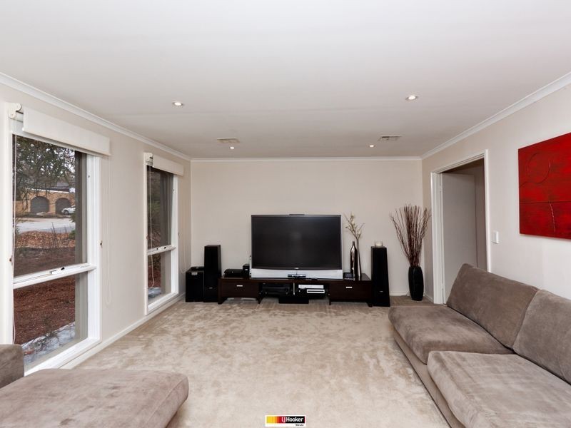 33 Michie Street, Wanniassa ACT 2903