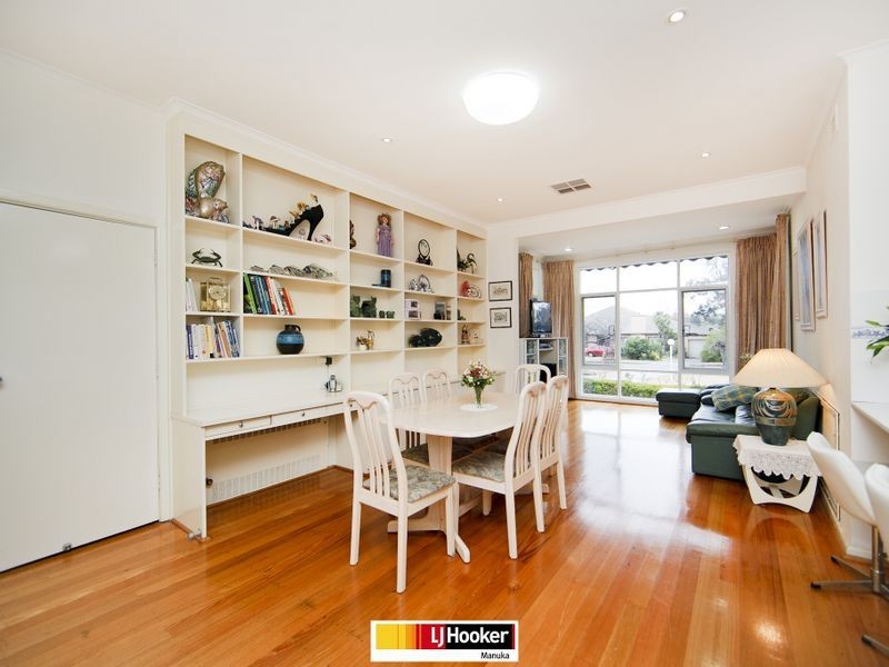 6 Daly Street, Deakin ACT 2600