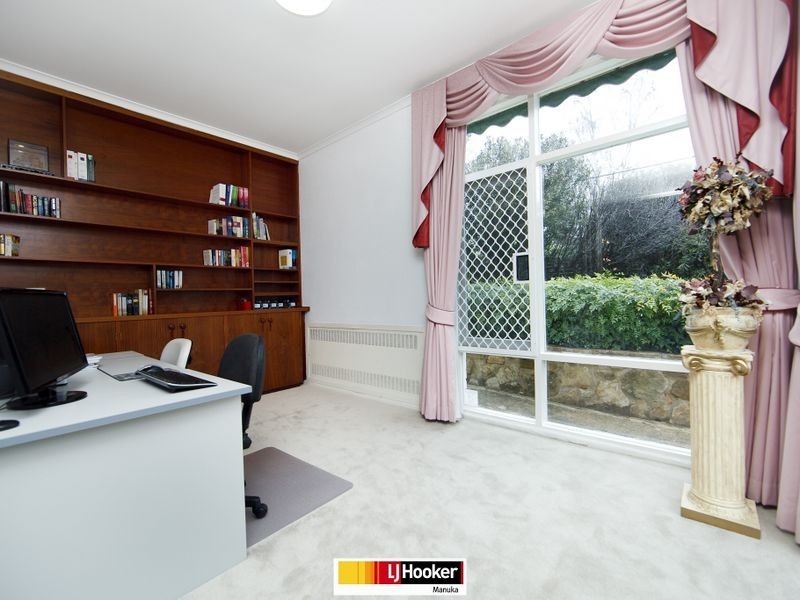 6 Daly Street, Deakin ACT 2600