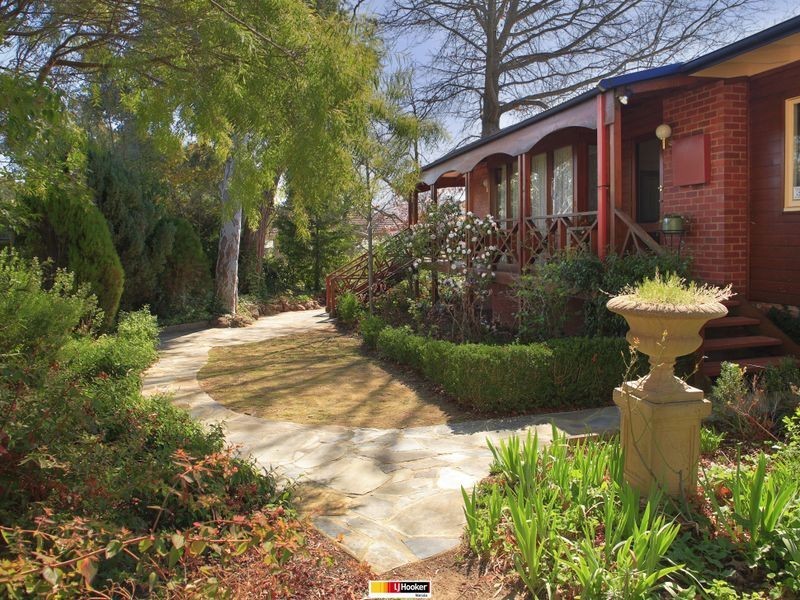 19 Dalrymple Street, Narrabundah ACT 2604