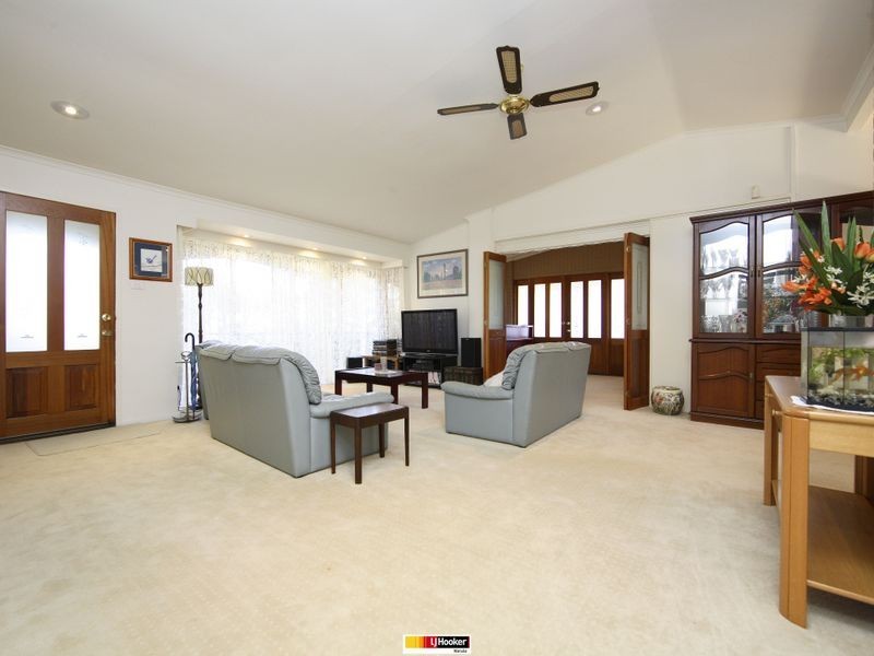 19 Dalrymple Street, Narrabundah ACT 2604