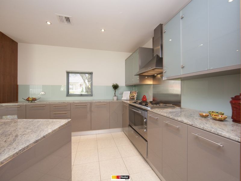 17 Charlotte Street, Red Hill ACT 2603