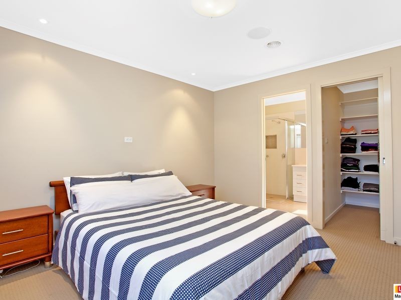 6 Walter Crocker Crescent, Casey ACT 2913