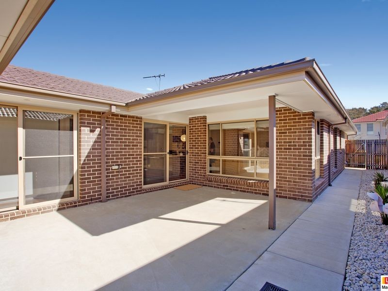 6 Walter Crocker Crescent, Casey ACT 2913
