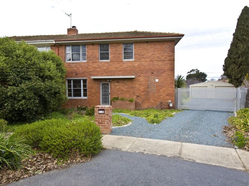 23 Vaughan Gardens, Narrabundah ACT 2604