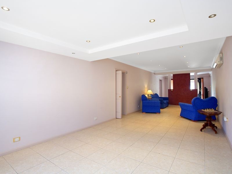 200 Monaro Crescent, Red Hill ACT 2603