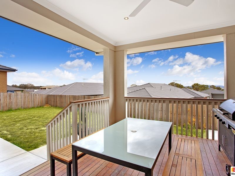 16 Winchester Street, Casey ACT 2913