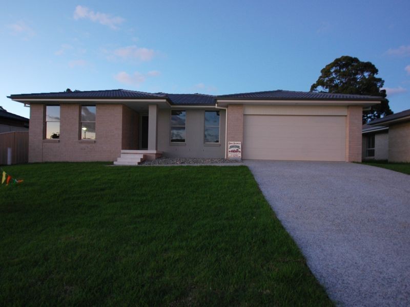 41 Braeroy Drive, Port Macquarie NSW 2444