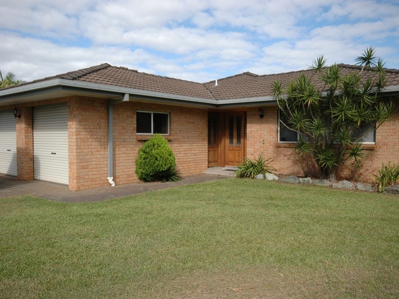 17 Racewyn Close, Port Macquarie NSW 2444