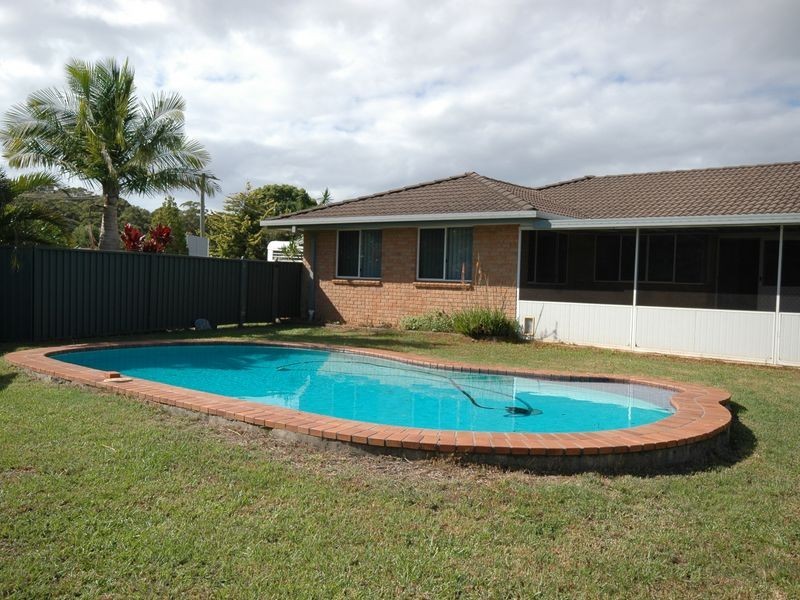 17 Racewyn Close, Port Macquarie NSW 2444