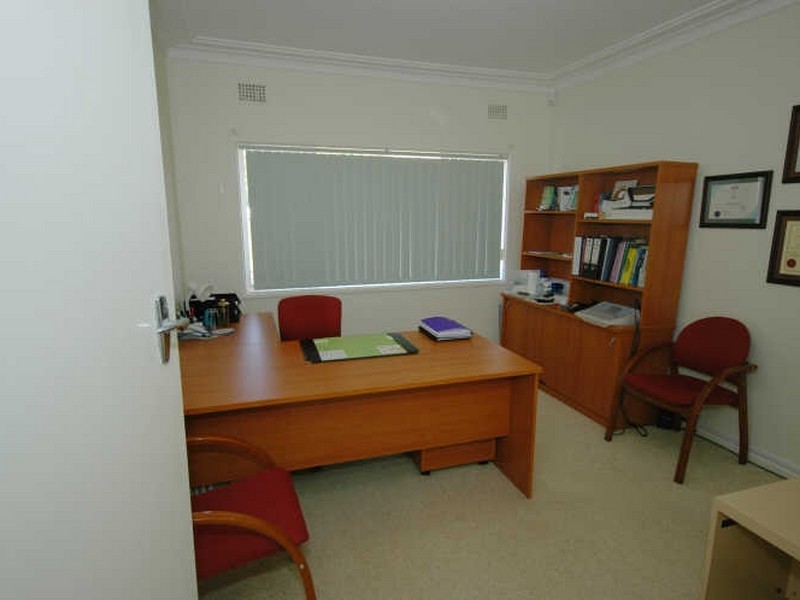 47 Lake Road, Port Macquarie NSW 2444