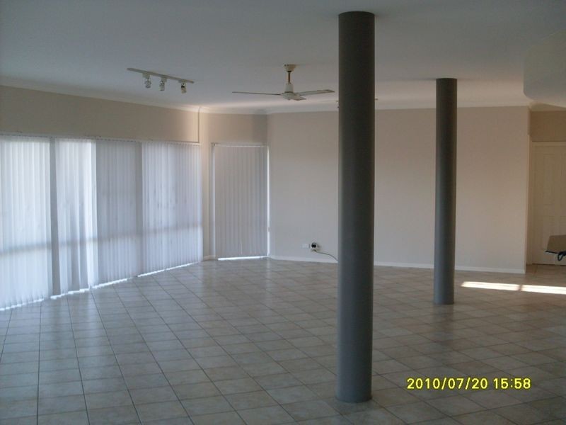 1/145 Matthew Flinders Drive, Port Macquarie NSW 2444