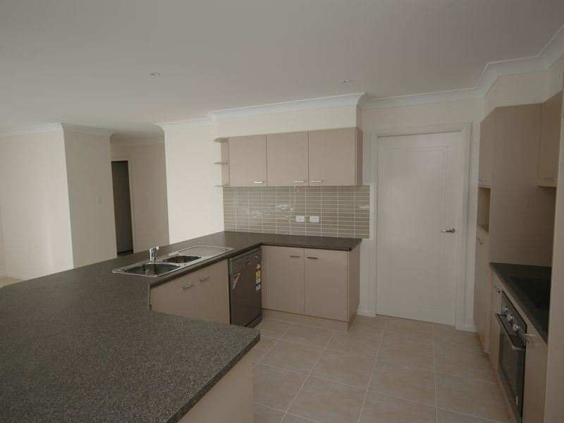 11 Maysfield Circuit, Port Macquarie NSW 2444