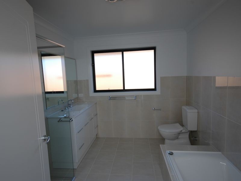11 Maysfield Circuit, Port Macquarie NSW 2444