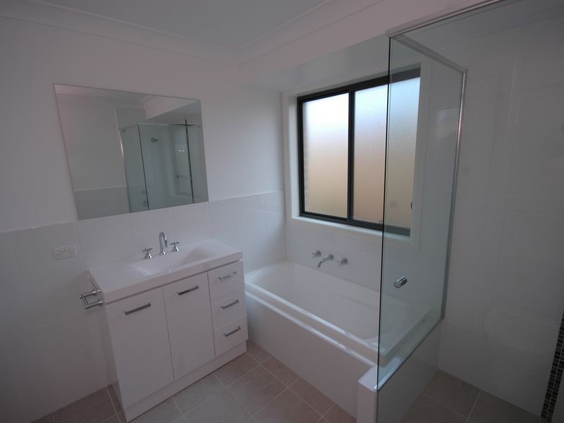 2 Maysfield Circuit, Port Macquarie NSW 2444