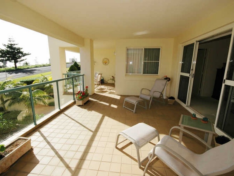 1/18 Burrawan Street, Port Macquarie NSW 2444