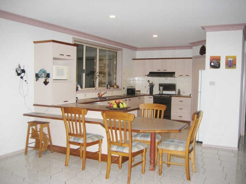 74 Warrew Crescent, King Creek NSW 2446