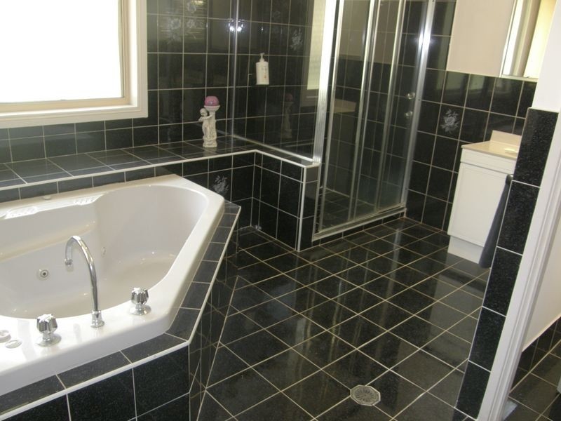 74 Warrew Crescent, King Creek NSW 2446