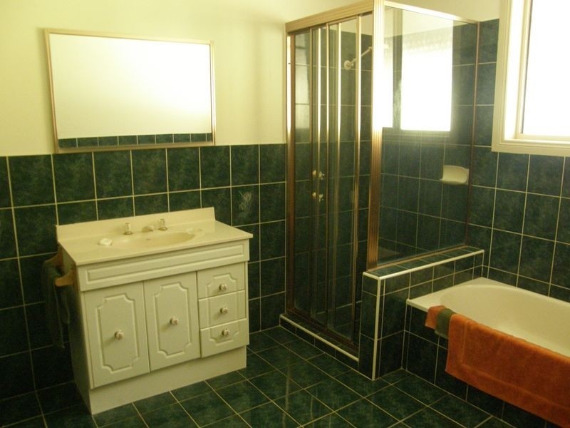 74 Warrew Crescent, King Creek NSW 2446