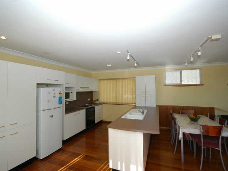 15 Arncliffe Avenue, Port Macquarie NSW 2444
