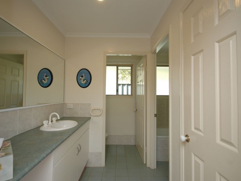 8 Locksley Place, Port Macquarie NSW 2444