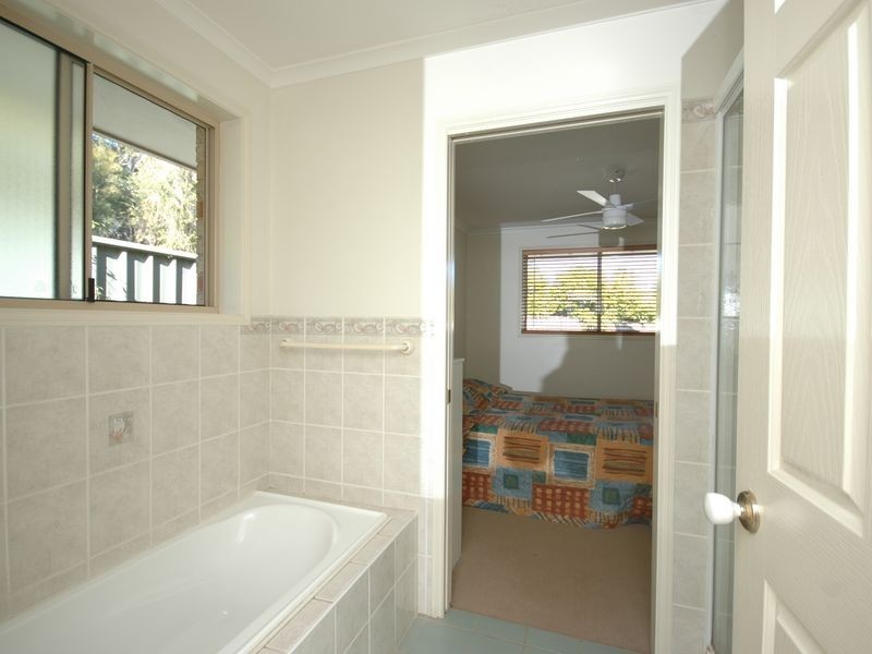 8 Locksley Place, Port Macquarie NSW 2444