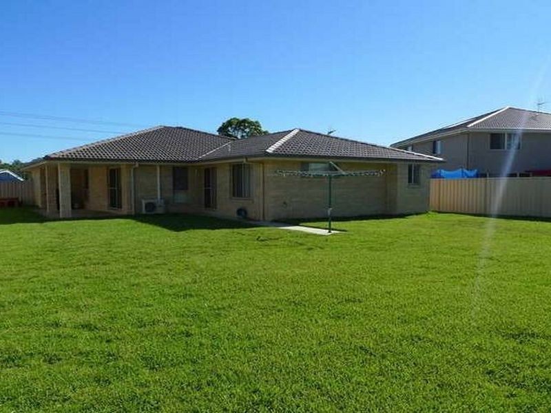 8 Kyla Crescent, Port Macquarie NSW 2444