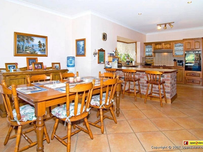 51 Berowra Place, King Creek NSW 2446