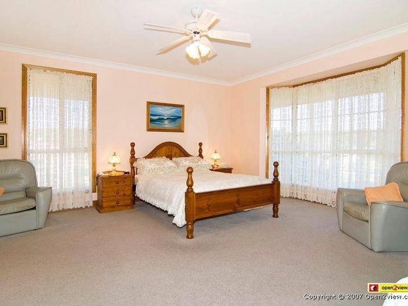 51 Berowra Place, King Creek NSW 2446