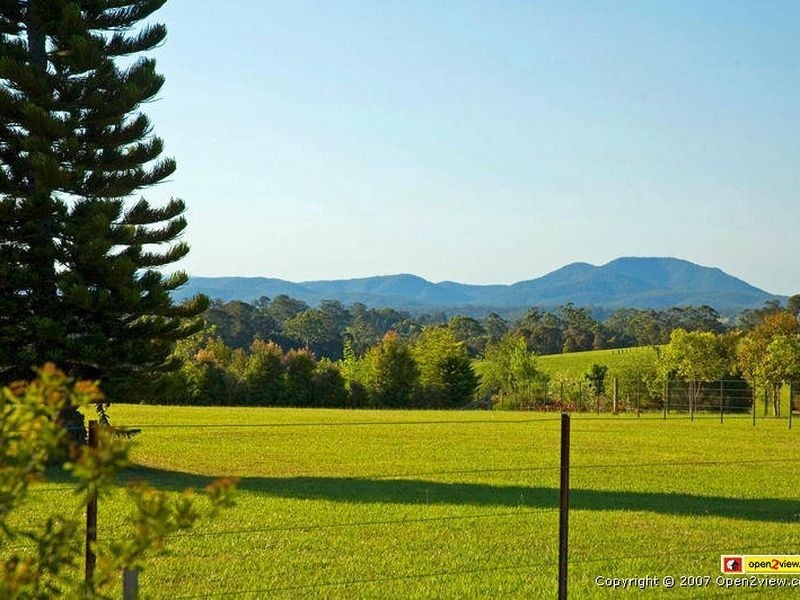 51 Berowra Place, King Creek NSW 2446