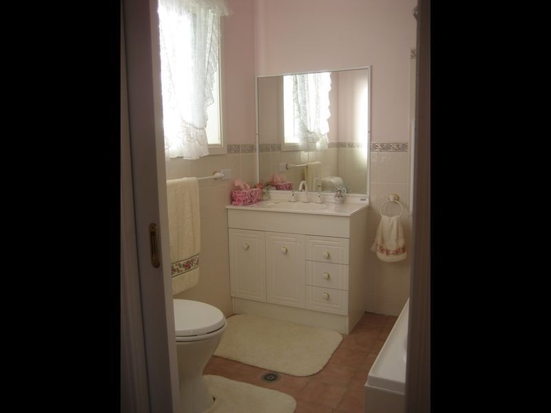 51 Berowra Place, King Creek NSW 2446