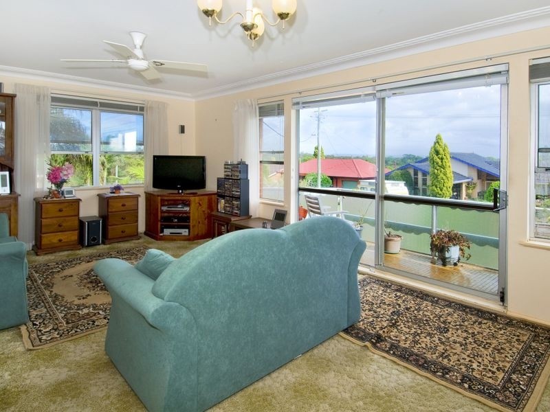 2/42 Pappinbarra Parade, Port Macquarie NSW 2444
