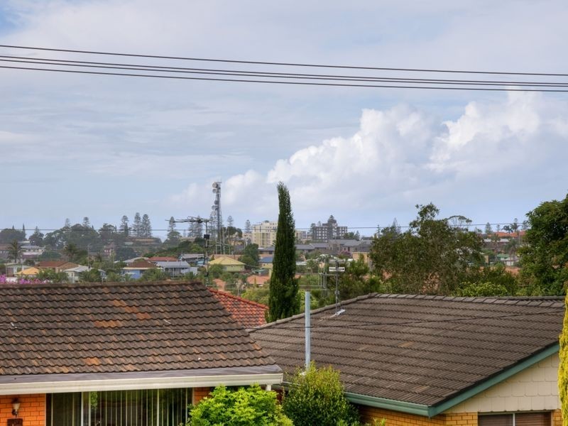 2/42 Pappinbarra Parade, Port Macquarie NSW 2444