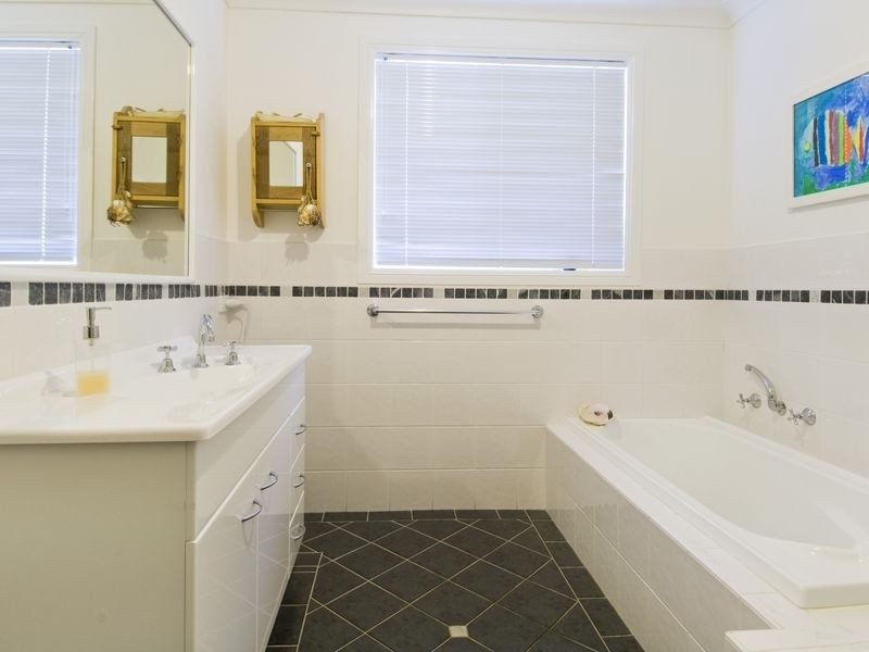 31 Amethyst Way, Port Macquarie NSW 2444