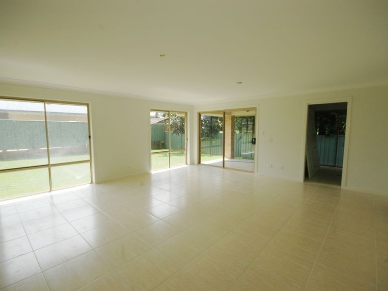 19 Lyrebird Place, Port Macquarie NSW 2444