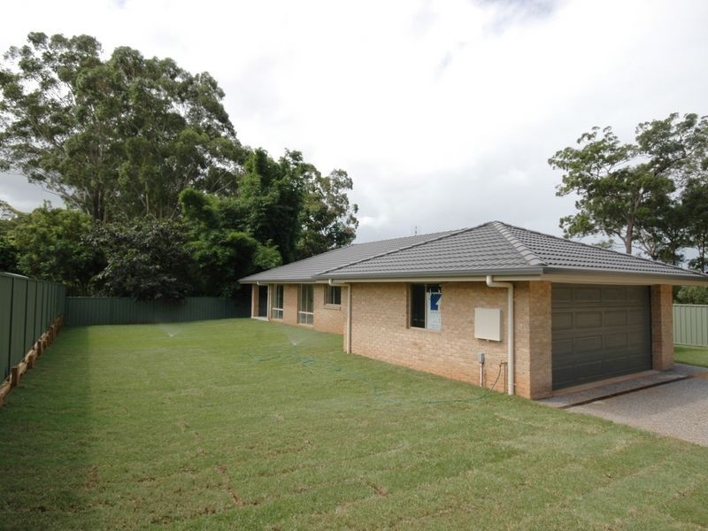 19 Lyrebird Place, Port Macquarie NSW 2444