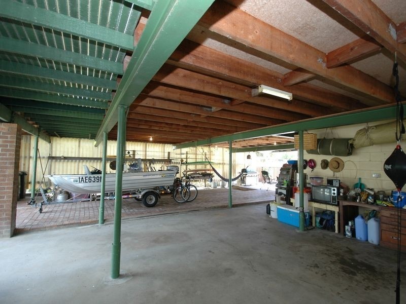 6 Pipi Court, Port Macquarie NSW 2444