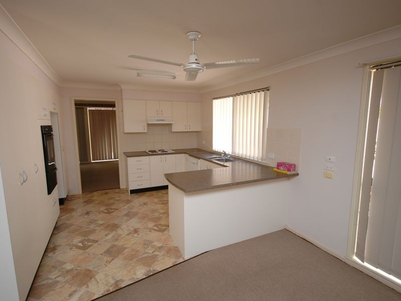 2 Amaroo Parade, Port Macquarie NSW 2444