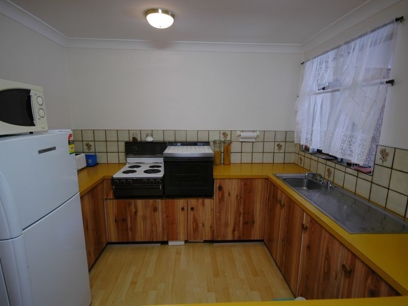 2/30 Ackroyd Street, Port Macquarie NSW 2444