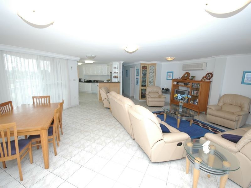 18/5 Stewart Street, Port Macquarie NSW 2444
