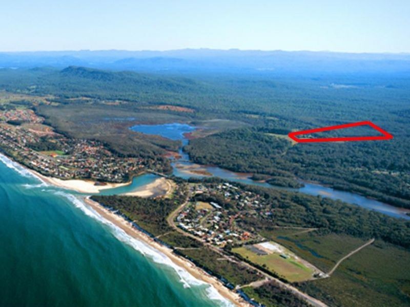 134 Kenwood Drive, Lake Cathie NSW 2445