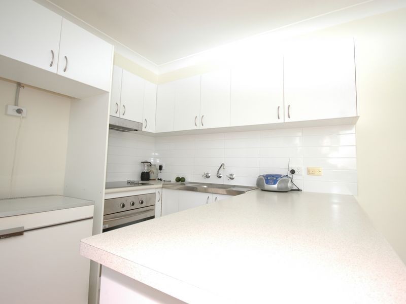 2/9 Denham Street, Port Macquarie NSW 2444