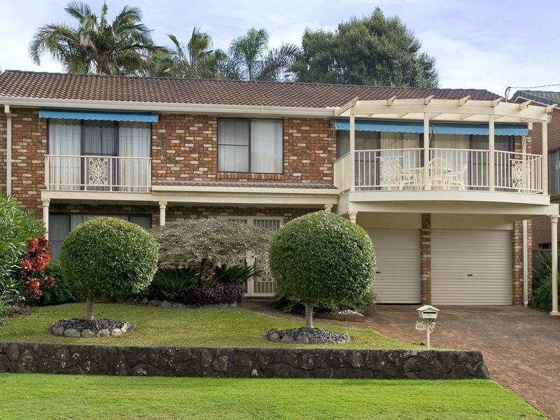 101 Matthew Flinders Drive, Port Macquarie NSW 2444