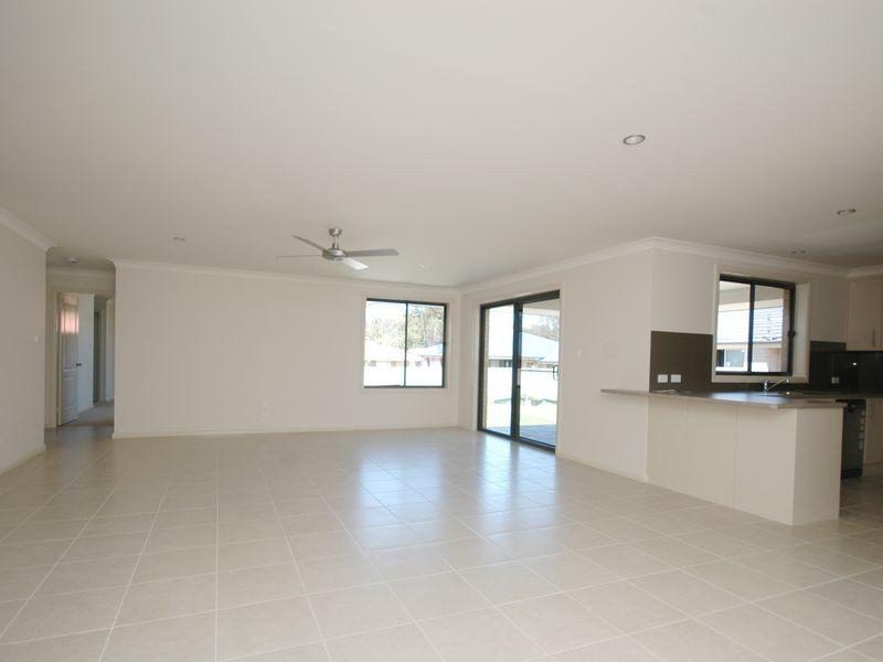 16 Kyla Crescent, Port Macquarie NSW 2444