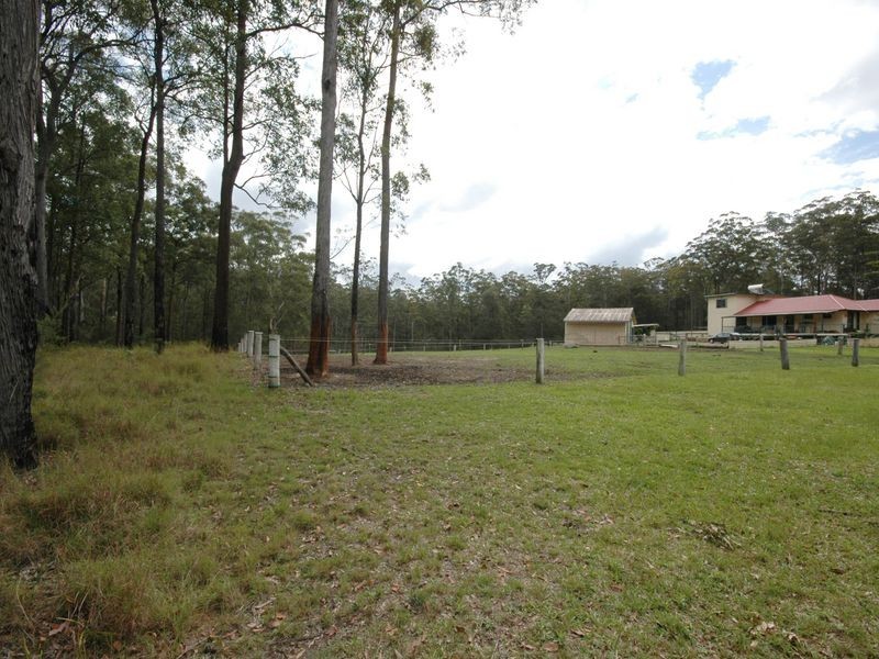 359 Herons Creek Road, Herons Creek NSW 2443